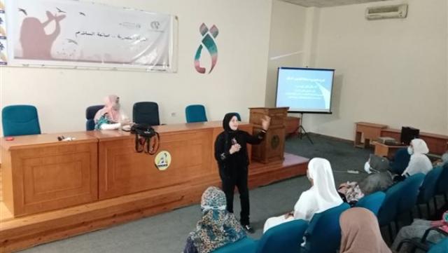 تدريب الرائدات بالمجلس القومي للمرأة بالمنيا