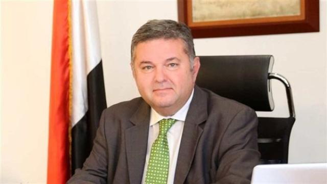 هشام توفيق وزير قطاع الاعمال