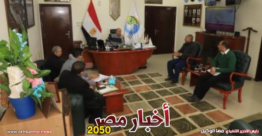 رئيس شركة مياه أسيوط يلتقى قيادات الشركة