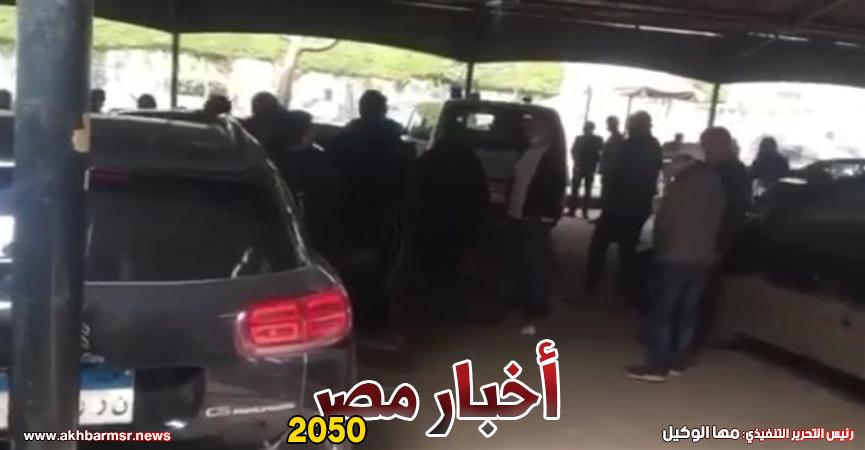 وصول جثمان المذيع إياد داود إلى مسجد مصطفى محمود