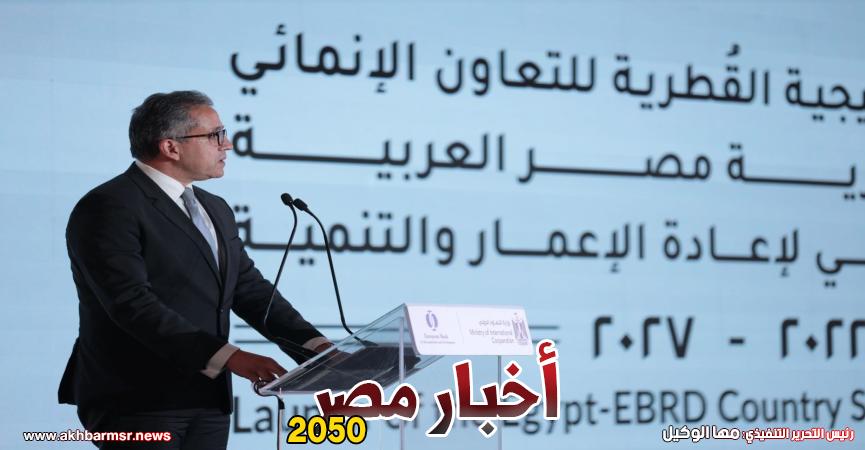 الدكتور خالد العناني وزير السياحة والاثار