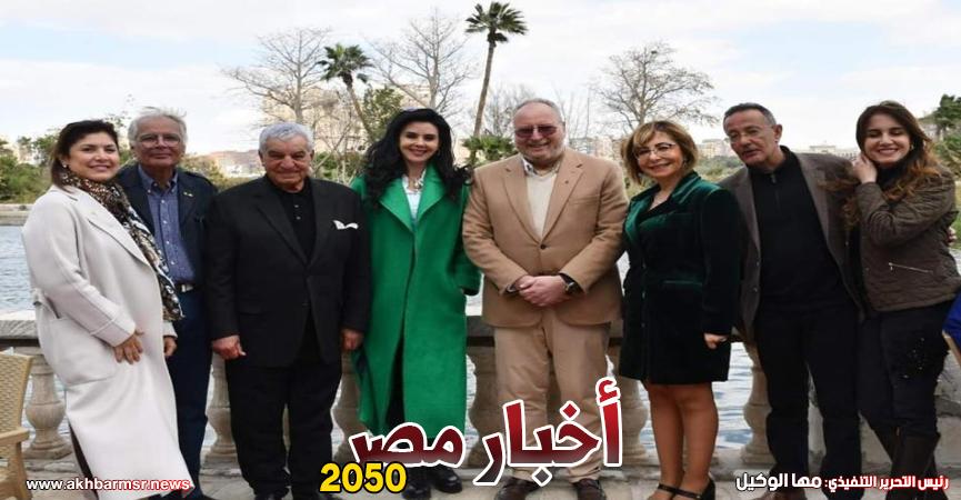 الدكتور زاهي حواس والملك أحمد فؤاد الثاني ملك مصر الأسبق في نادي رويال