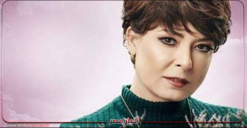 الفنانة أنوشكا