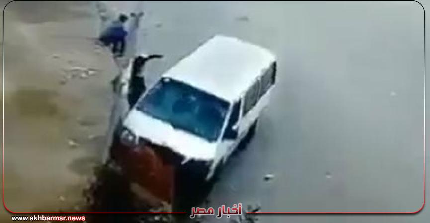 ميكروباص