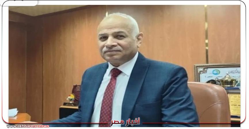 مصطفي كرم