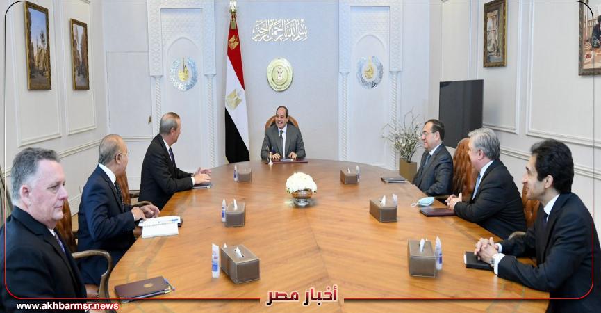 الرئيس السيسي خلال استقباله رئيس مجلس إدارة شركة شيفرون الأمريكية العالمية
