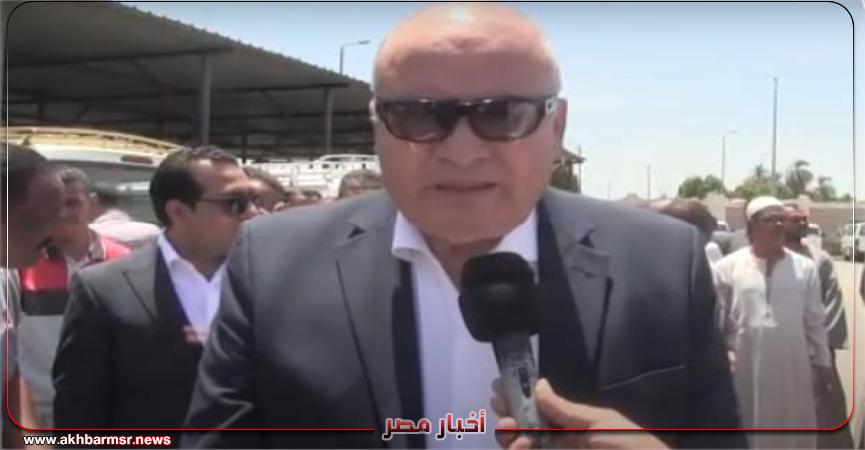 محافظ قنا