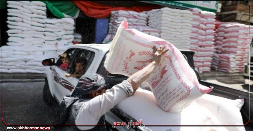 [ ارتفاع تكلفة فاتورة استيراد القمح في اليمن إلى نحو ملياري دولار ]