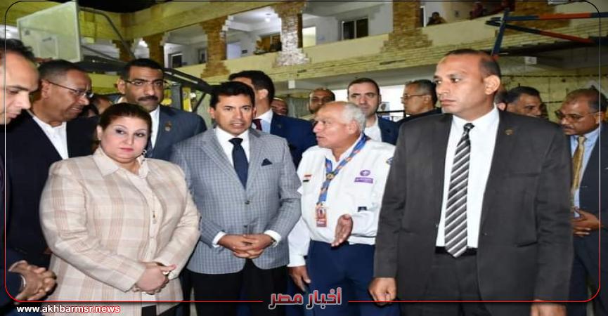 وزير الشباب و الرياضه