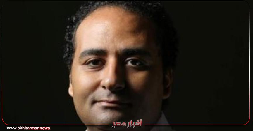 الناقد رامى المتولى