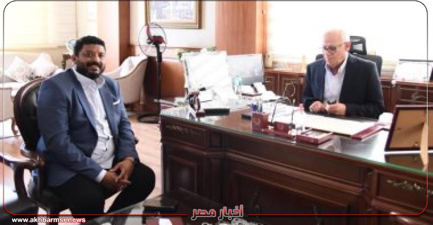 الغضبان يناقش مقترح تنفيذ مهرجان ربيع بورسعيد الدولى للفنون