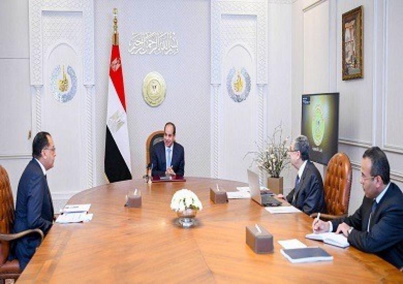 السيسي يطلع على مستجدات مشروعات الربط الكهربائي مع دول الجوار لاسيما السعودية واليونان وقبرص وإيطاليا