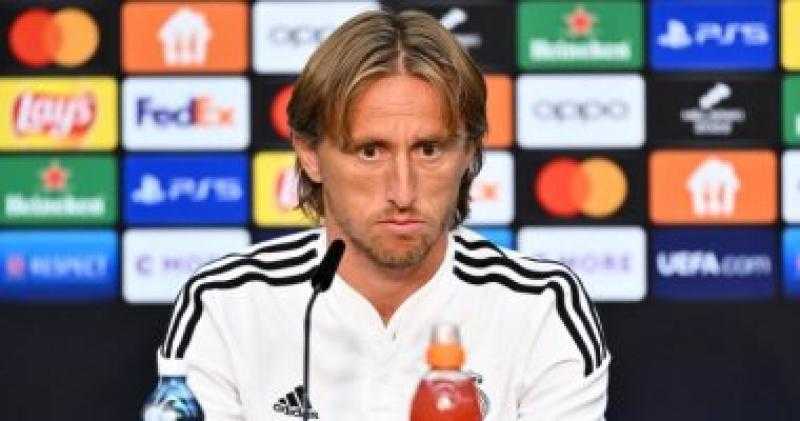تقارير: لوكا مودريتش يبلغ ريال مدريد برغبته فى الرحيل للدورى السعودى