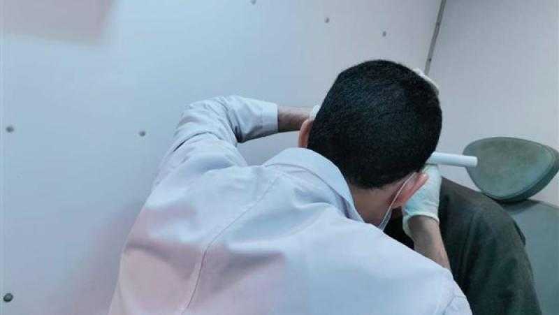 الكشف على 1392 مواطنا في قافلة علاجية بقرية طنوب بالمنوفية