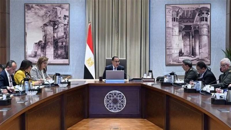 الحكومة تؤكد التزامها بسداد المستحقات المالية للشركات المنضبطة بتنفيذ مشروعات حياة كريمة
