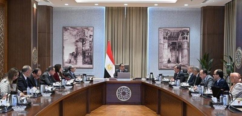 تخفيف الأحمال في رمضان وانضمام مصر لـ FEDA.. ماذا قرر مجلس الوزراء في اجتماعه اليوم؟