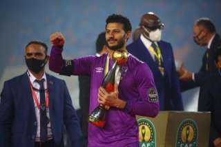 ”كاف” يُشيد بمحمد الشناوي قبل نهائي دوري أبطال أفريقيا