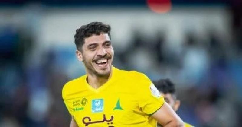 الأهلي يحاول إقناع كولر بالموافقة على عودة محمد شريف فى الصيف