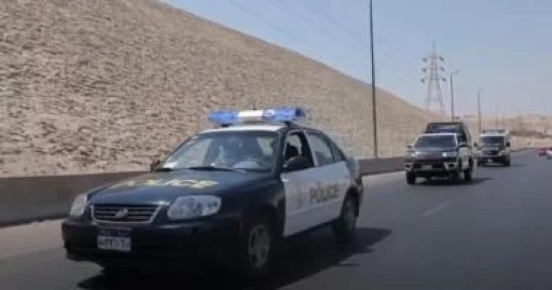 لقبض على المتهم بالشروع فى قتل زوجته لخلافات أسرية فى أبو النمرس