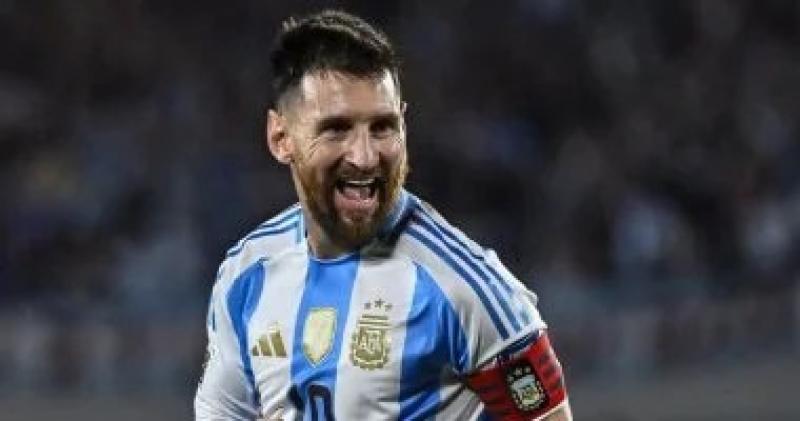 ميسي يرد على رافينيا بعد سحق البرازيل في تصفيات كأس العالم
