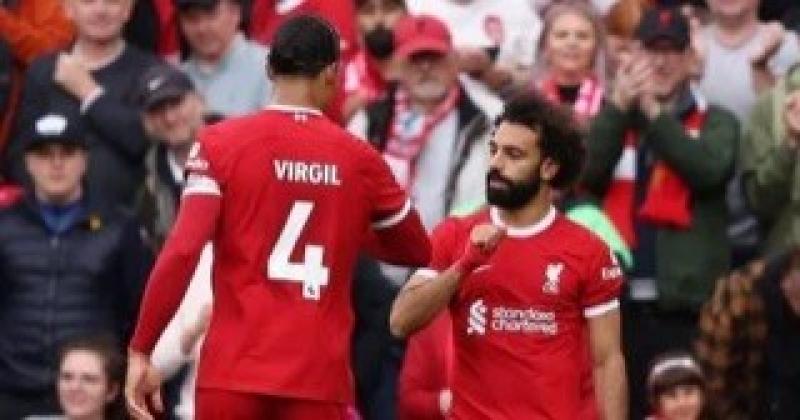 بعد محمد صلاح.. ليفربول يعلن تجديد عقد فان دايك