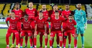 شباب الأهلي يتوج بلقب الدوري الإماراتى بعد خسارة الشارقة ضد الوحدة