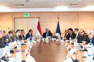 وزير السياحة والآثار يترأس اجتماع مجلس إدارة المجلس الأعلى للآثار