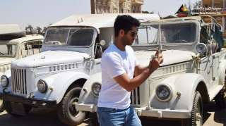 النجم العالمى مينا مسعود يزور مدينة الإنتاج الإعلامى ويشيد بإمكانياتها