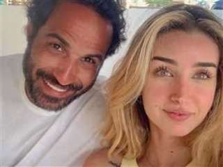 أحمد فهمي ينشر فيديو يجمعه بـ هنا الزاهد ويعلق: «مفاجأة مش كده؟»
