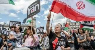 مظاهرات مؤيدة لفلسطين فى شوارع لندن تطالب بوقف القصف الإسرائيلي ضد إيران