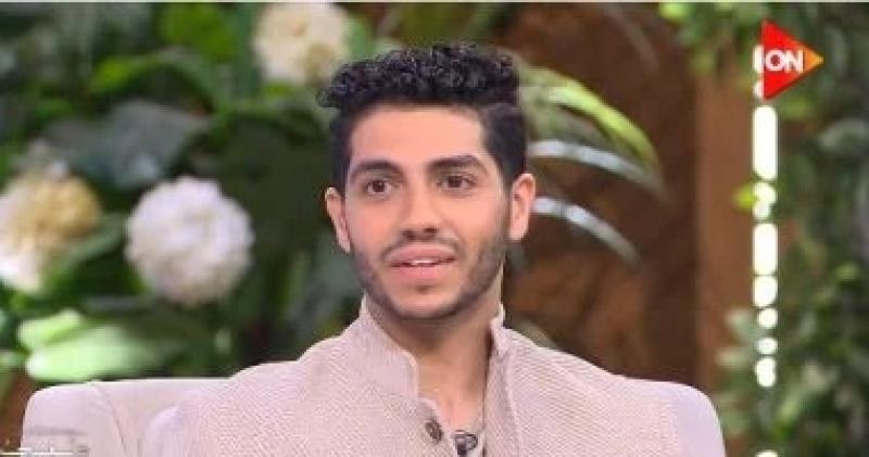 مينا مسعود لـ منى الشاذلي: شخصيتى بفيلم ”فى عز الضهر” مليئة بالتفاصيل وتشبهنى