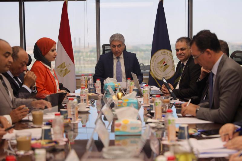 وزير السياحة والآثار يترأس اجتماع مجلس إدارة الهيئة المصرية العامة للتنشيط السياحي