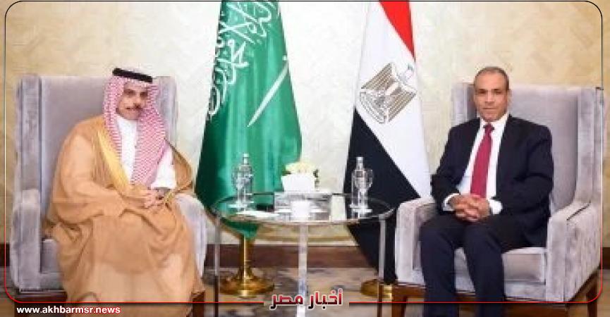وزير الخارجية 