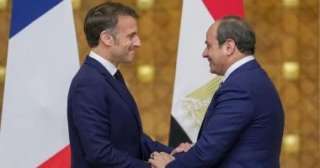 الرئيس السيسى يتلقى اتصالًا هاتفيًا من نظيره الفرنسى إيمانويل ماكرون