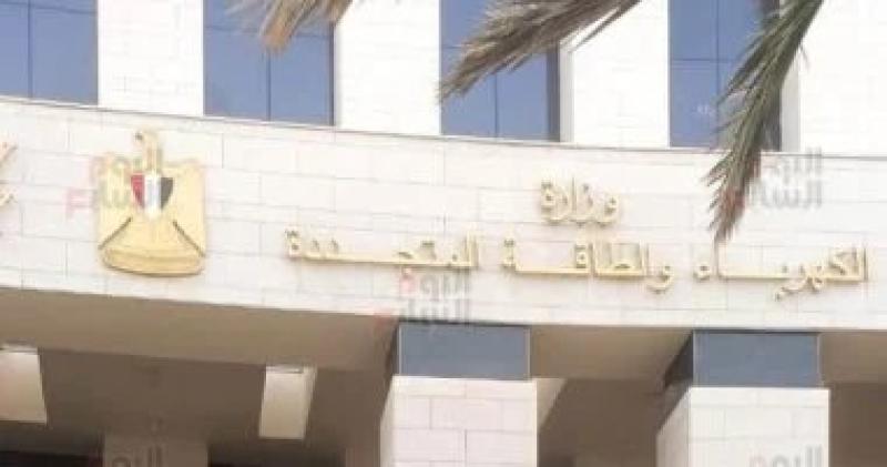 الكهرباء: الانتهاء من الأعمال بمحطة جزيرة الذهب مساء اليوم