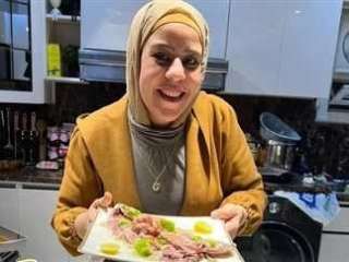 الأجهزة الأمنية تداهم منزل البلوجر ”أم مكة” في شبرا الخيمة