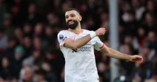 محمد صلاح يتلقى عرضاً خيالياً جديدًا من الدورى السعودى