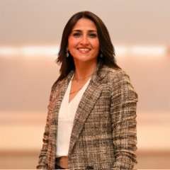 وزير السياحة والآثار يُصدر قراراً بتكليف الأستاذة رنا جوهر مستشار الوزير للتواصل والعلاقات الخارجية بالإشراف العام على الإدارة العامة للعلاقات الدولية والاتفاقيات