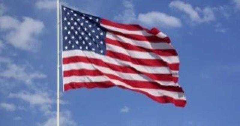 شركات التجزئة الأمريكية تزيل ملايين المنتجات الإلكترونية الصينية من مواقعها