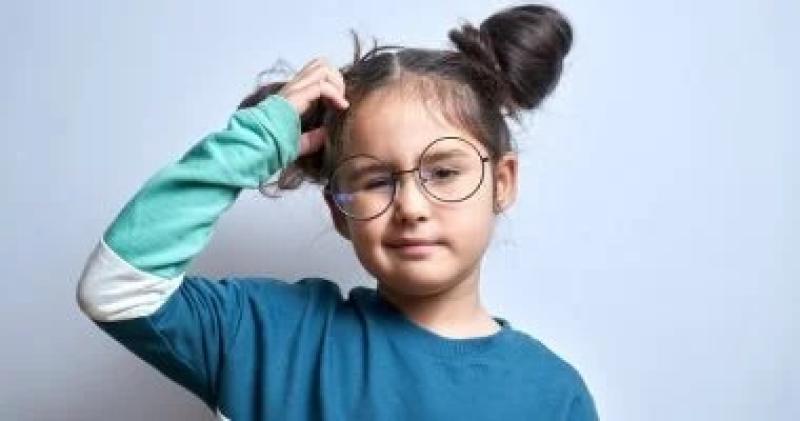 لغة الجسد عند الأطفال.. كيف تعرفين ما يحتاجه ابنك فعلا؟