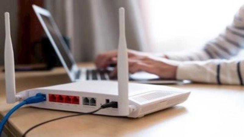 دليل استكشاف أخطاء بطء الإنترنت وإصلاحها خطوة بخطوة في 2025