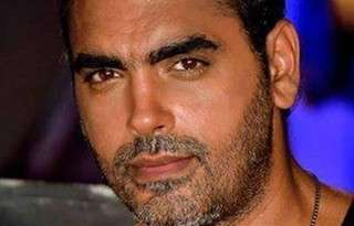 الفنان أحمد كرارة يدخل العناية المركزة بعد خضوعه لعملية جراحية حرجة.. عاجل الفنان أحمد كرارة يدخل العناية المركزة بعد خضوعه لعملية جراحية حرجة.. عاجل