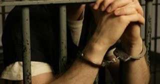 القبض على الجانى فى فيديو قطع الذراع بالدقهلية.. ومصدر طبى يكشف حجم... القبض على الجانى فى فيديو قطع الذراع بالدقهلية.. ومصدر طبى يكشف حجم إصابات الضحية