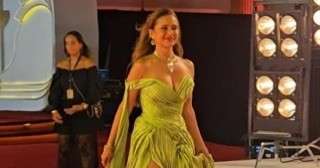 القصة الكاملة لشائعة زواج نيللى كريم من حارس مرمى يصغرها بـ15 سنة القصة الكاملة لشائعة زواج نيللى كريم من حارس مرمى يصغرها بـ15 سنة