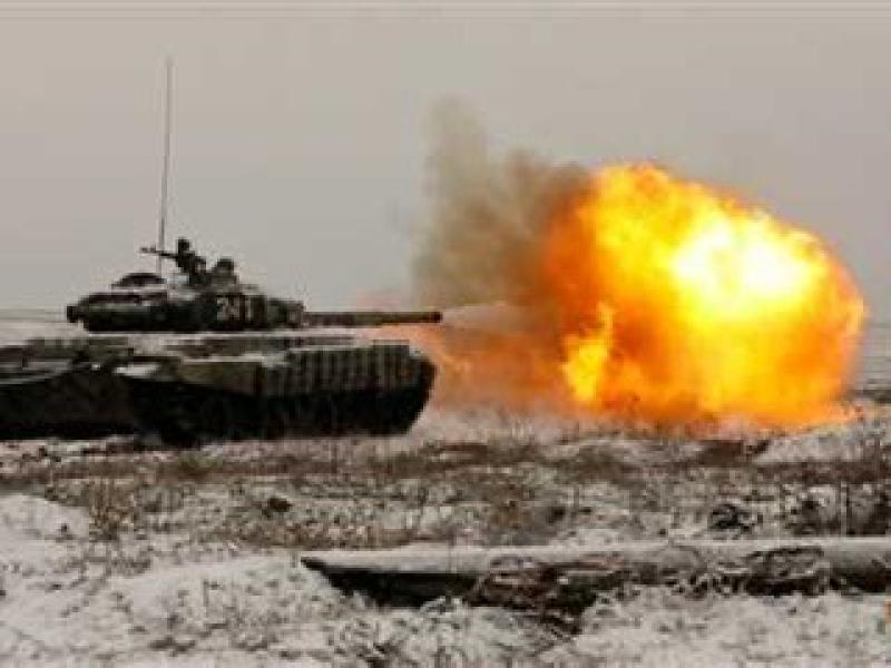 الجيش الروسي يعلن سيطرته على ثلاث بلدات في منطقة زابوريجيا، فيما تواصل أوكرانيا خوض معارك عنيفة.