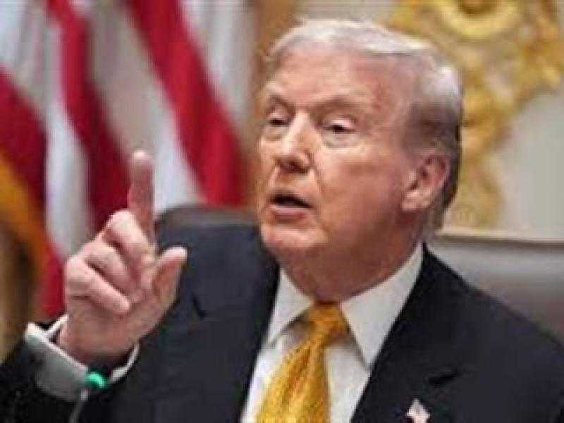 ترامب يصرح رسميًا بعودة عمل الحكومة وإنهاء الإغلاق.