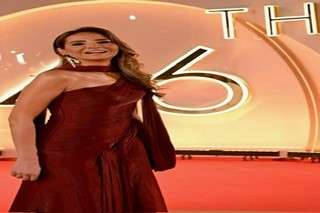 في مهرجان القاهرة.. سالي شاهين تثير الجدل بسؤالها المفاجئ: «الناس بتتجوز ليه؟».