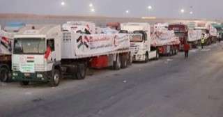 قافلة زاد العزة رقم 74 تعبر ميناء رفح إلى قطاع غزة قافلة زاد العزة رقم 74 تعبر ميناء رفح إلى قطاع غزة