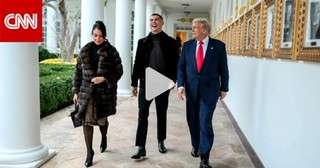 فيديو رونالدو وترامب يتجولان سويًا.. ما الرسالة التي ضمّنها البيت الأبيض؟