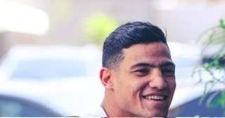 عاجل.. نقل لاعب الأهلي مصطفى العش إلى المستشفى بعد تعرضه لارتجاج في المخ